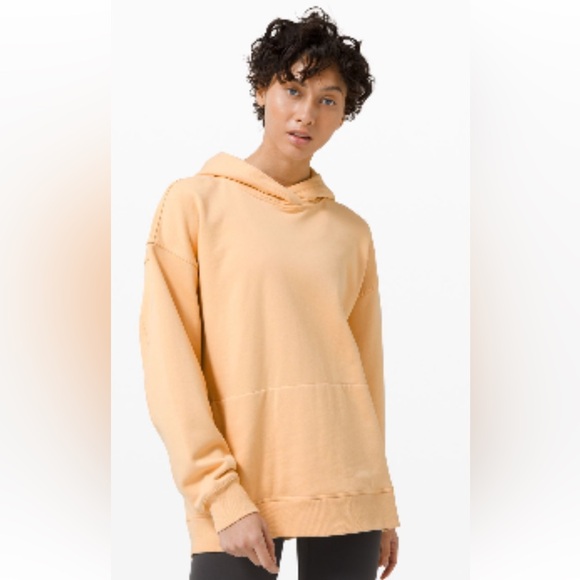 Lululemon Perfectly Oversized Hoodie- Ivory Peach - Picture 1 of 4